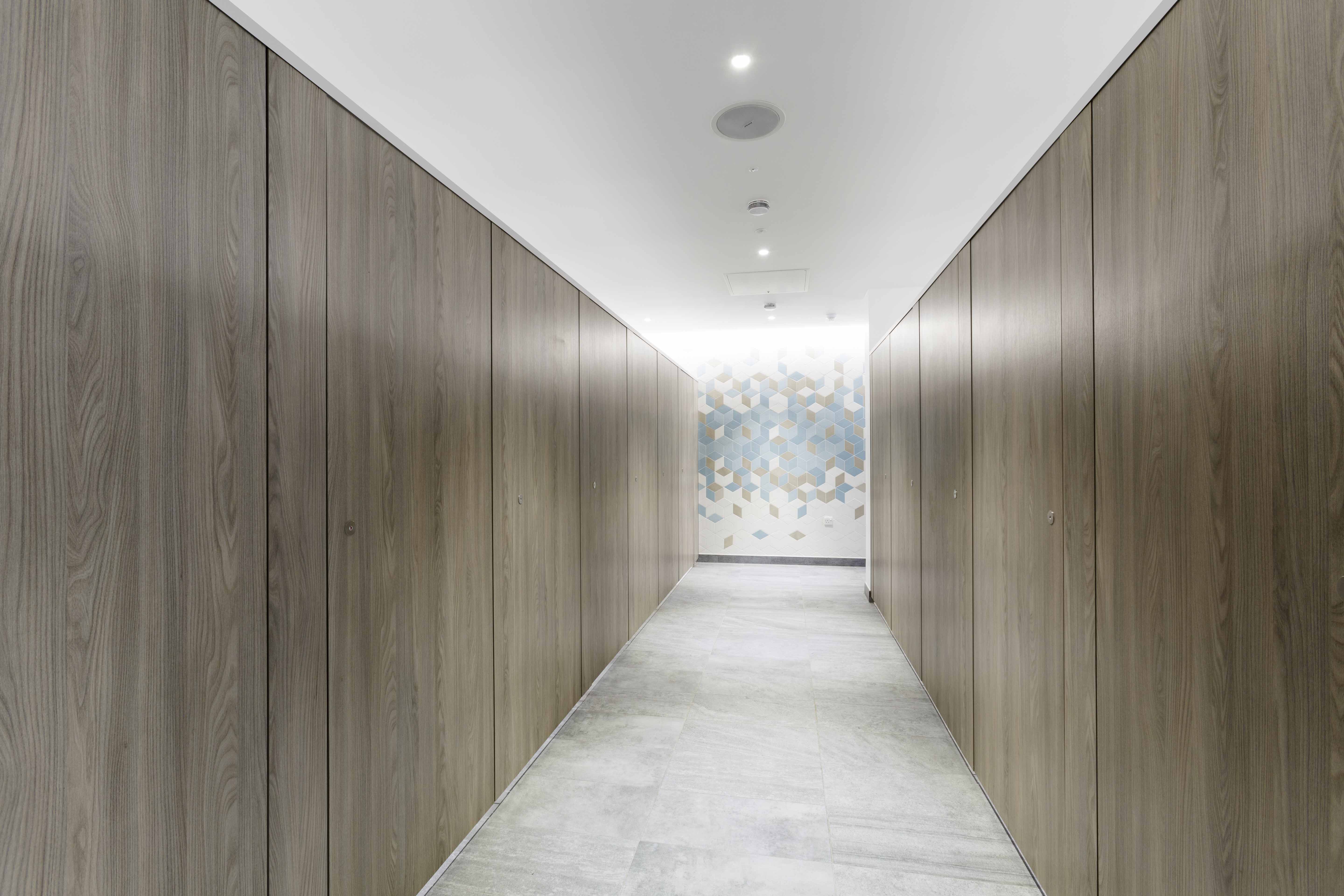 venesta-washrooms-toilet-cubicles-unity-icon-outlet-o2 (1)