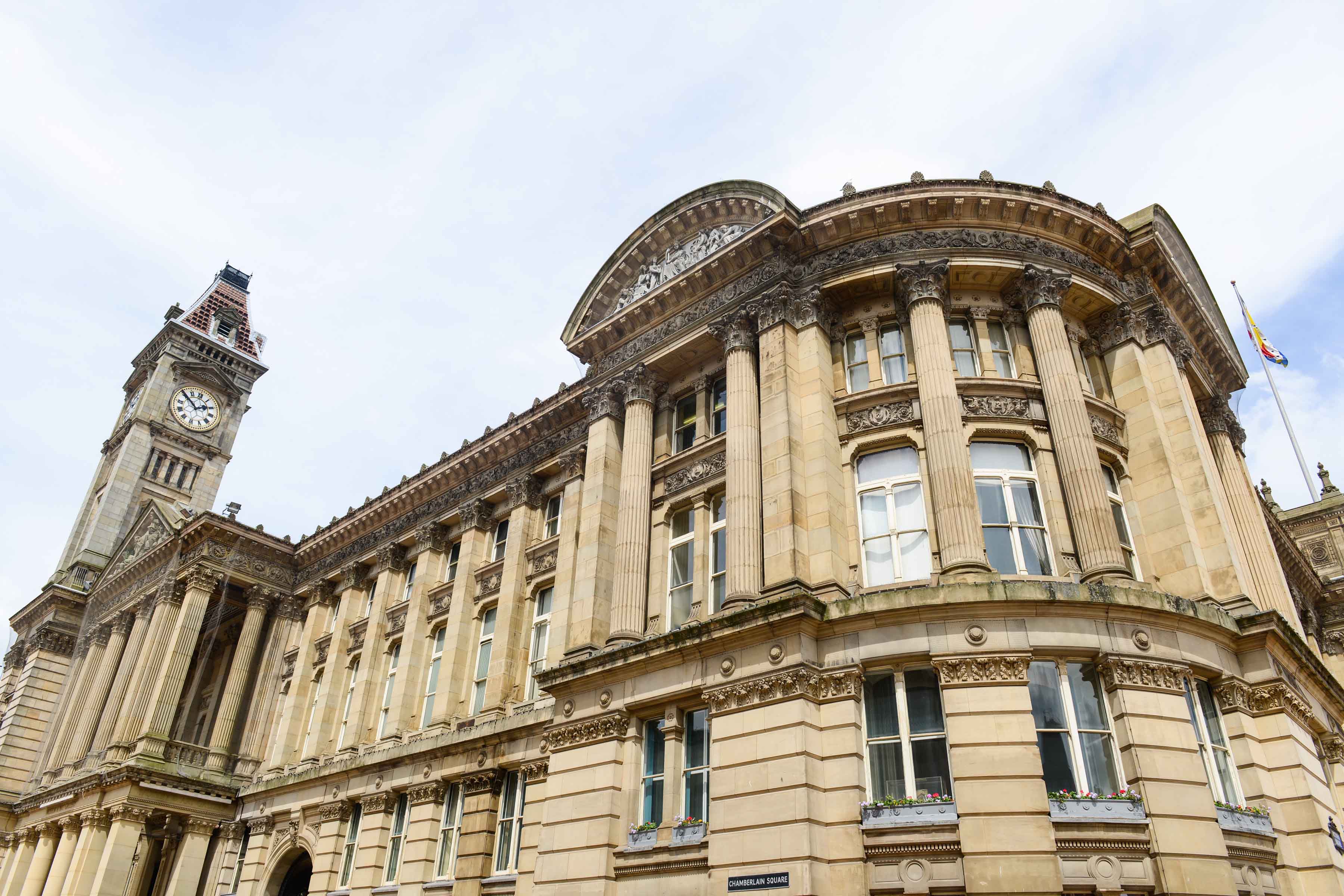 venesta-washrooms-toilet-cubicles-quantum-birmingham-museum-art-gallery
