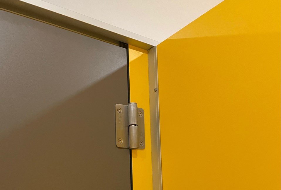 Venesta Washrooms Toilet Cubicles Ips Polka Theatre4