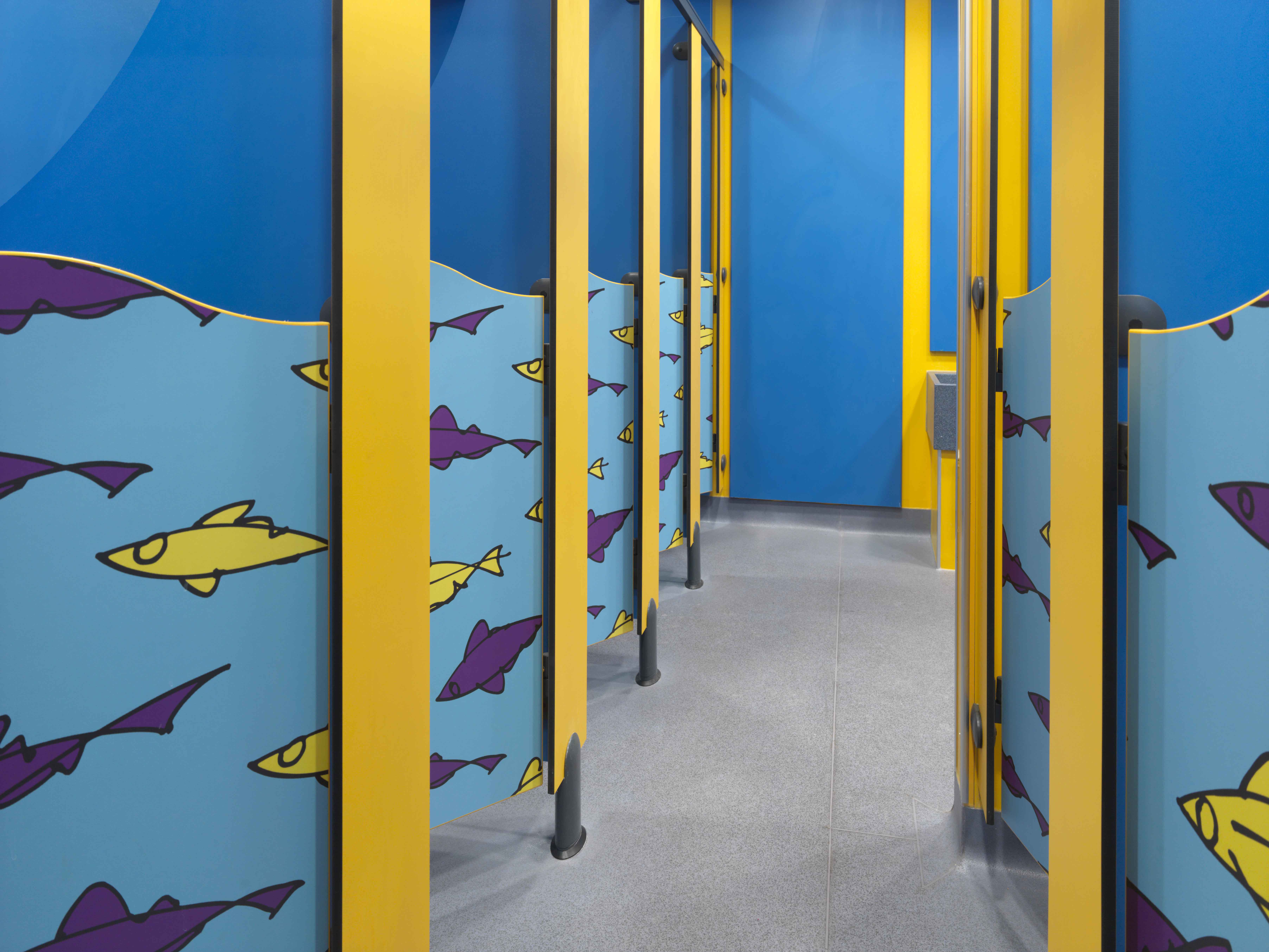 venesta-washrooms-toilet-cubicles-genesis-vepps-ips-preplumbed-panel-panelling-belleville-primary-school3
