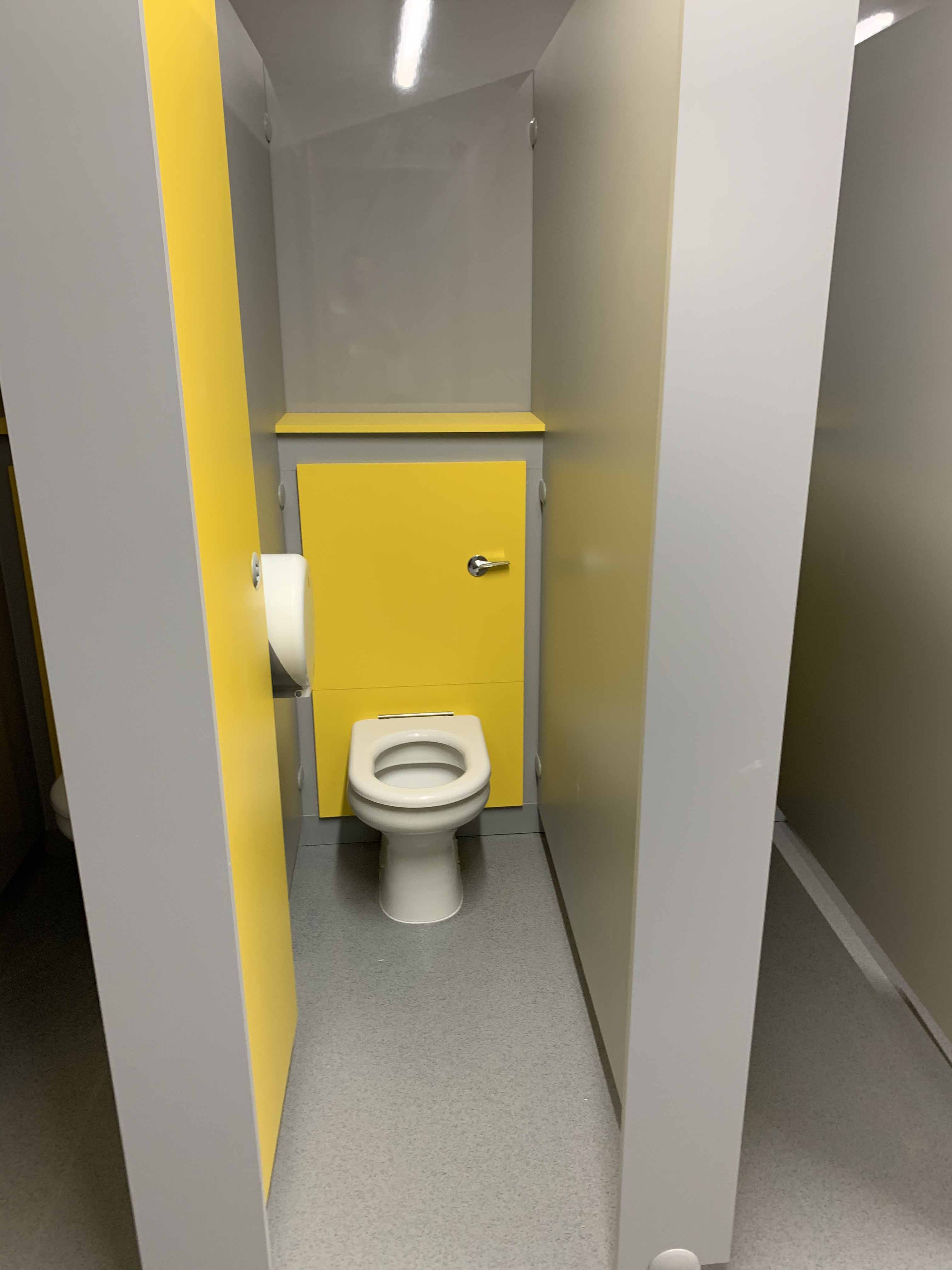 venesta-washrooms-toilet-cubicles-award-vepps-ips-panelling-wc-marian-vian-primary-school-girls1