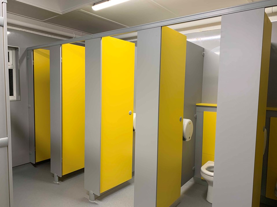 venesta-washrooms-toilet-cubicles-award-marian-vian-primary-school-girls1