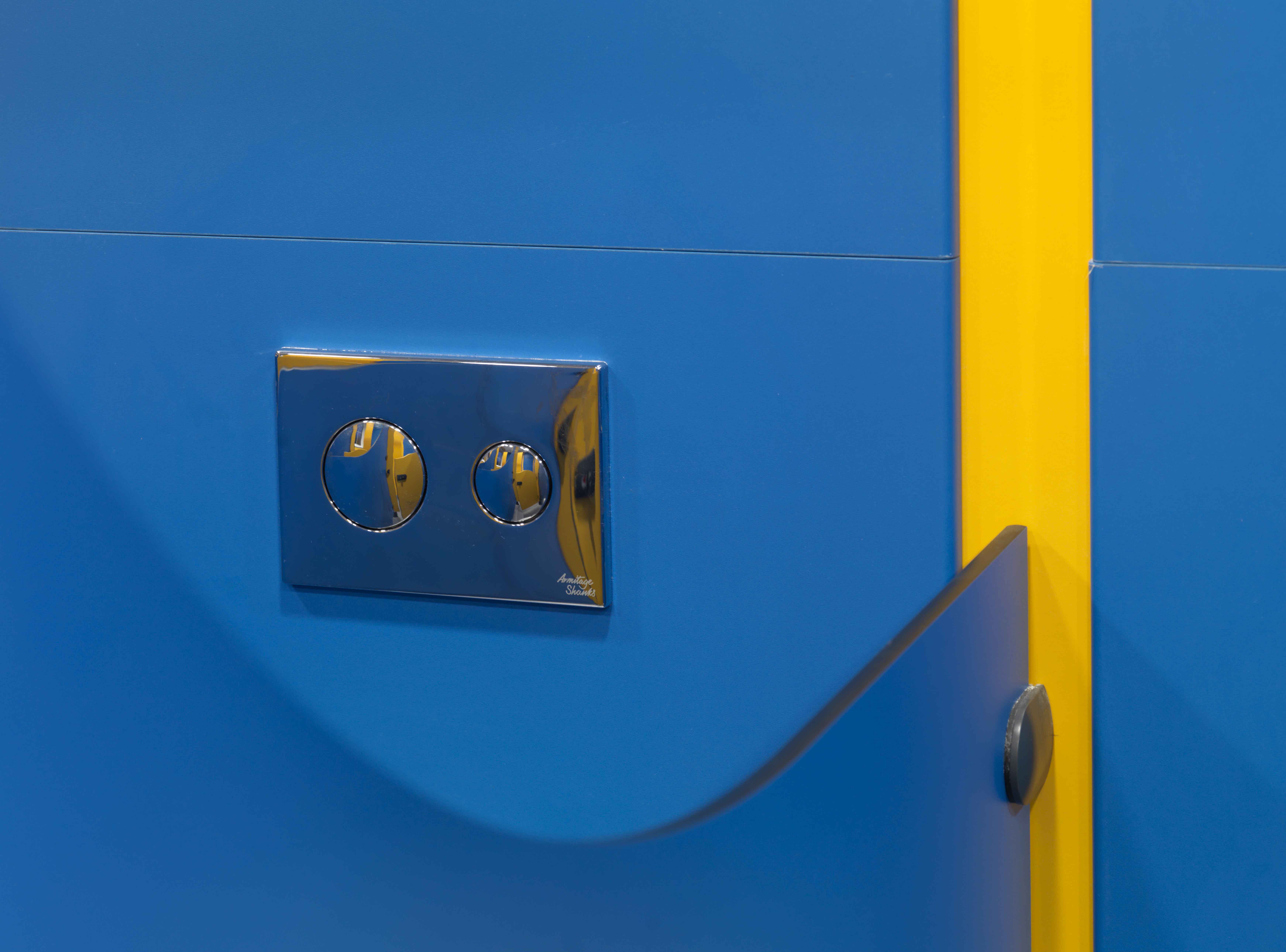 venesta-washrooms-toilet-cubicles-genesis-vepps-ips-preplumbed-panel-panelling-belleville-primary-school1