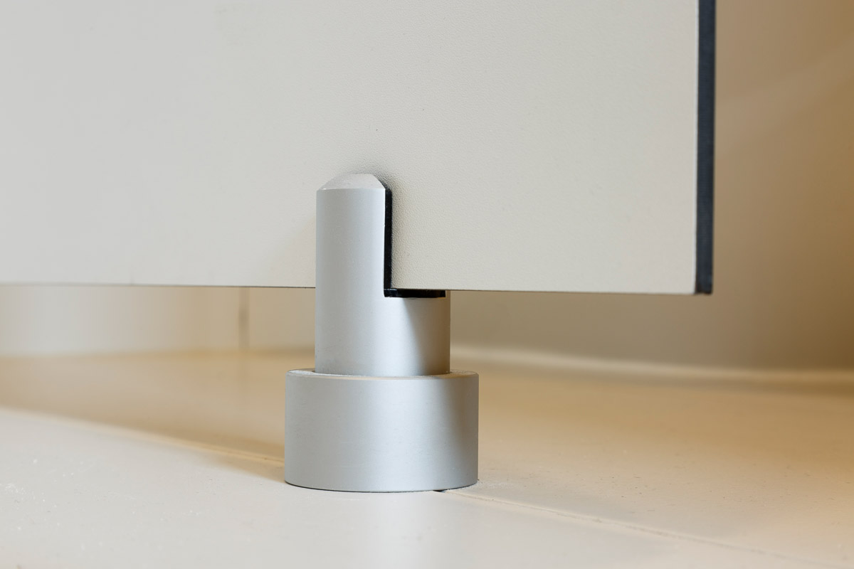 venesta-washrooms-toilet-cubicles-unity-full-height-inline-pedestal-united-talent-agency-london