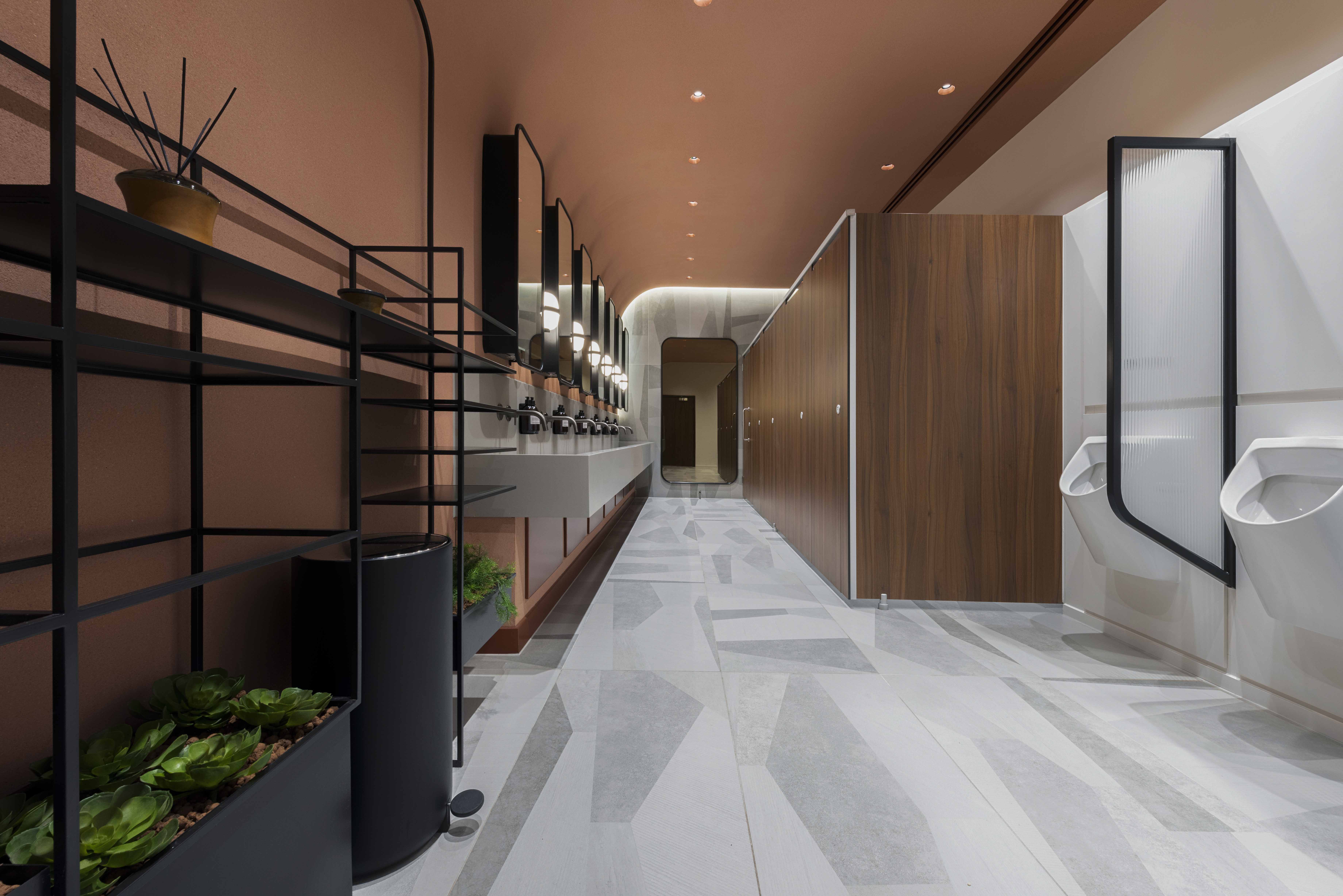 venesta-washrooms-toilet-cubicles-unity-capital-one-head-office1