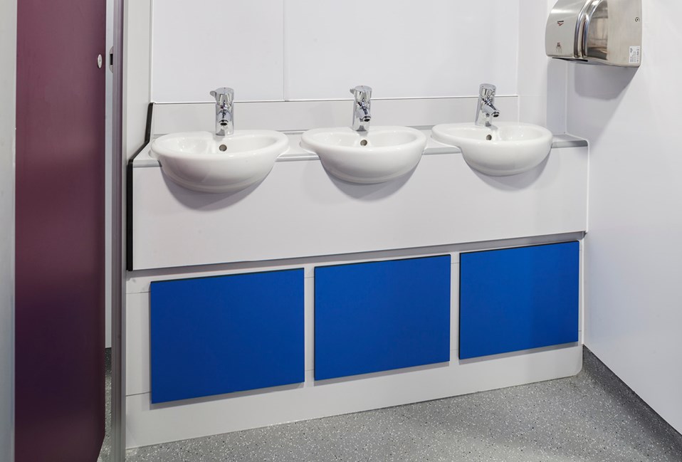 Venesta Washrooms Sgl Vanity Unit6