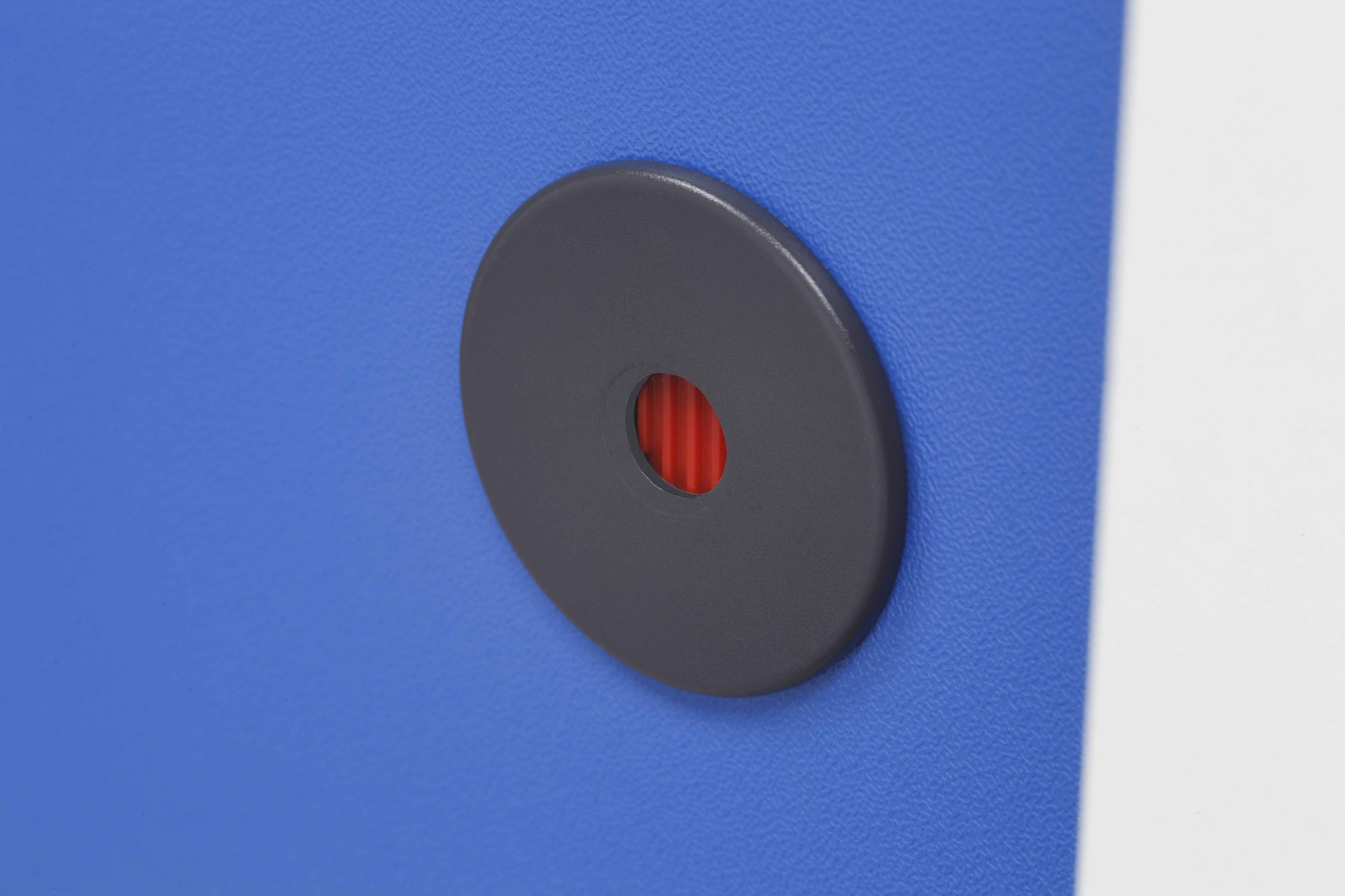 venesta-washrooms-toilet-cubicles-award-indicator-bolt-francis-holland-school1
