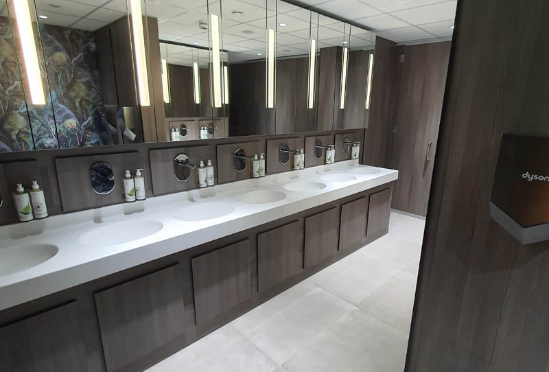 Venesta Washrooms Toilet Cubicles Ips Heyford Hotel3
