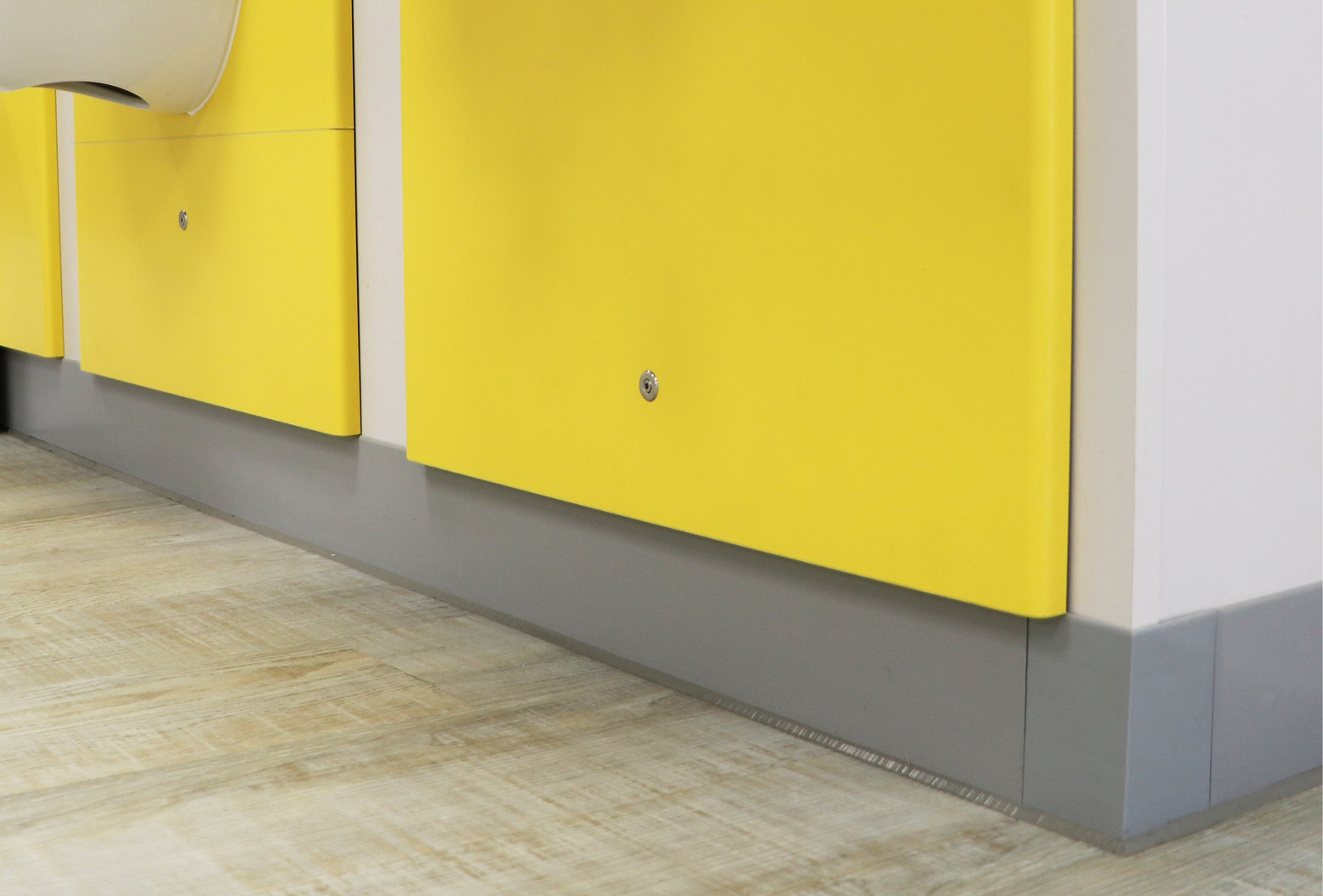 venesta-washrooms-toilet-cubicles-ips-vepps-wall-panel