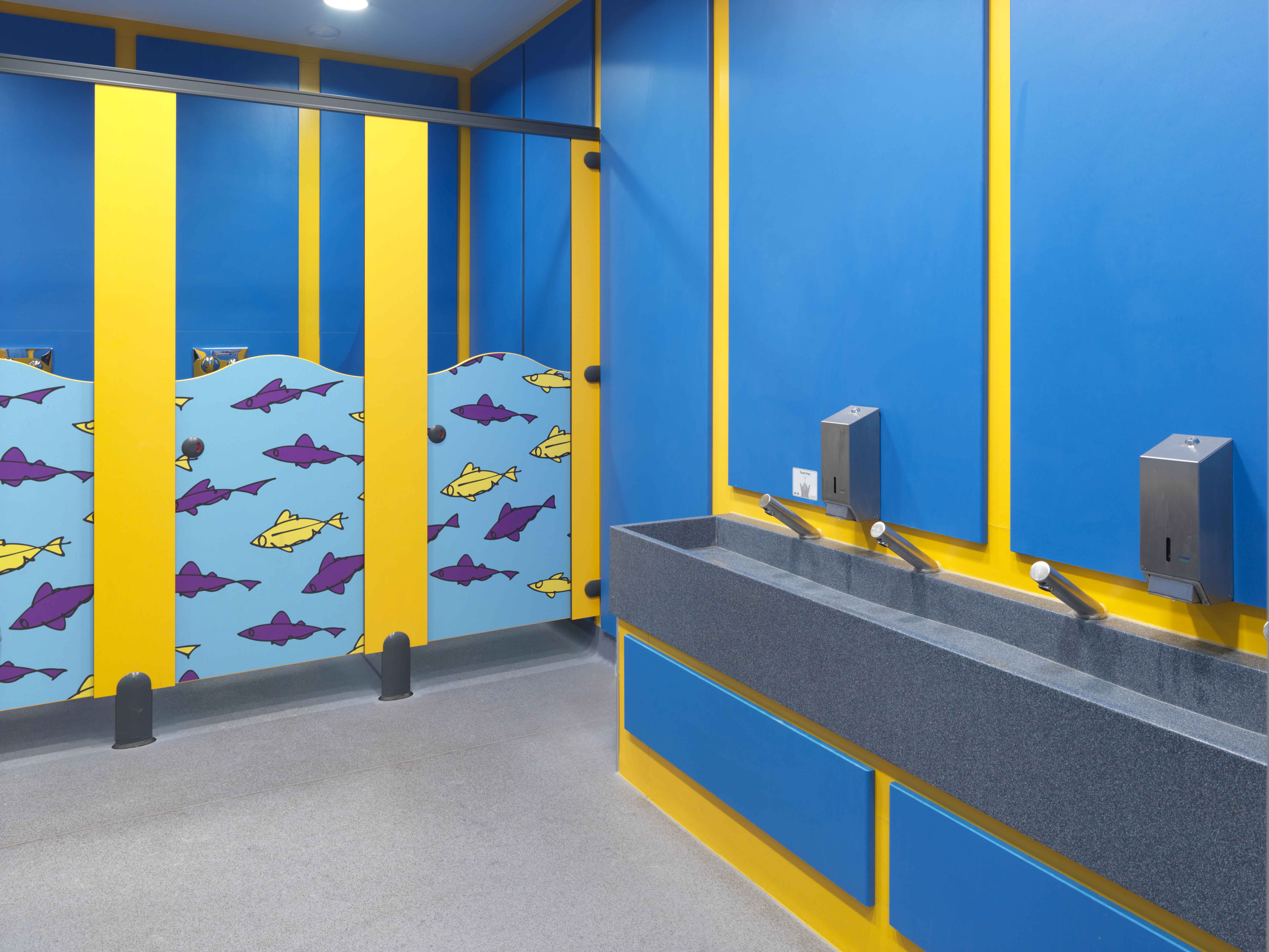 venesta-washrooms-toilet-cubicles-genesis-solid-suface-washtrough-vepps-ips-preplumbed-panel-panelling-belleville-primary-school1