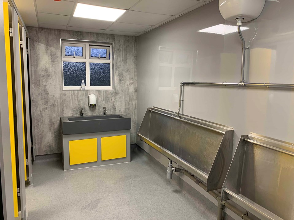 venesta-washrooms-toilet-cubicles-award-solid-surface-washtrough-urinals-marian-vian-primary-school